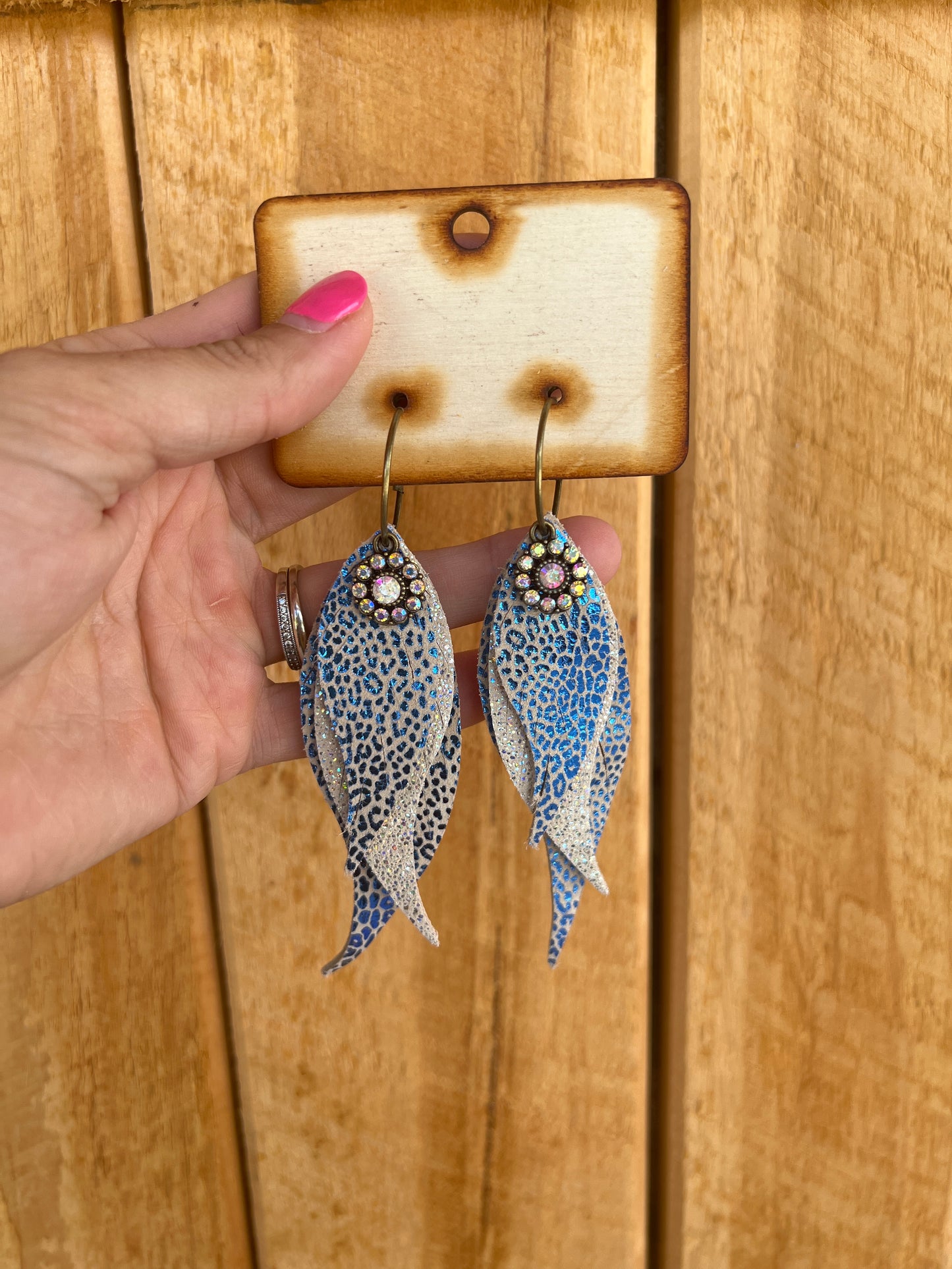 6362- Blue Leopard Dangle Earrings