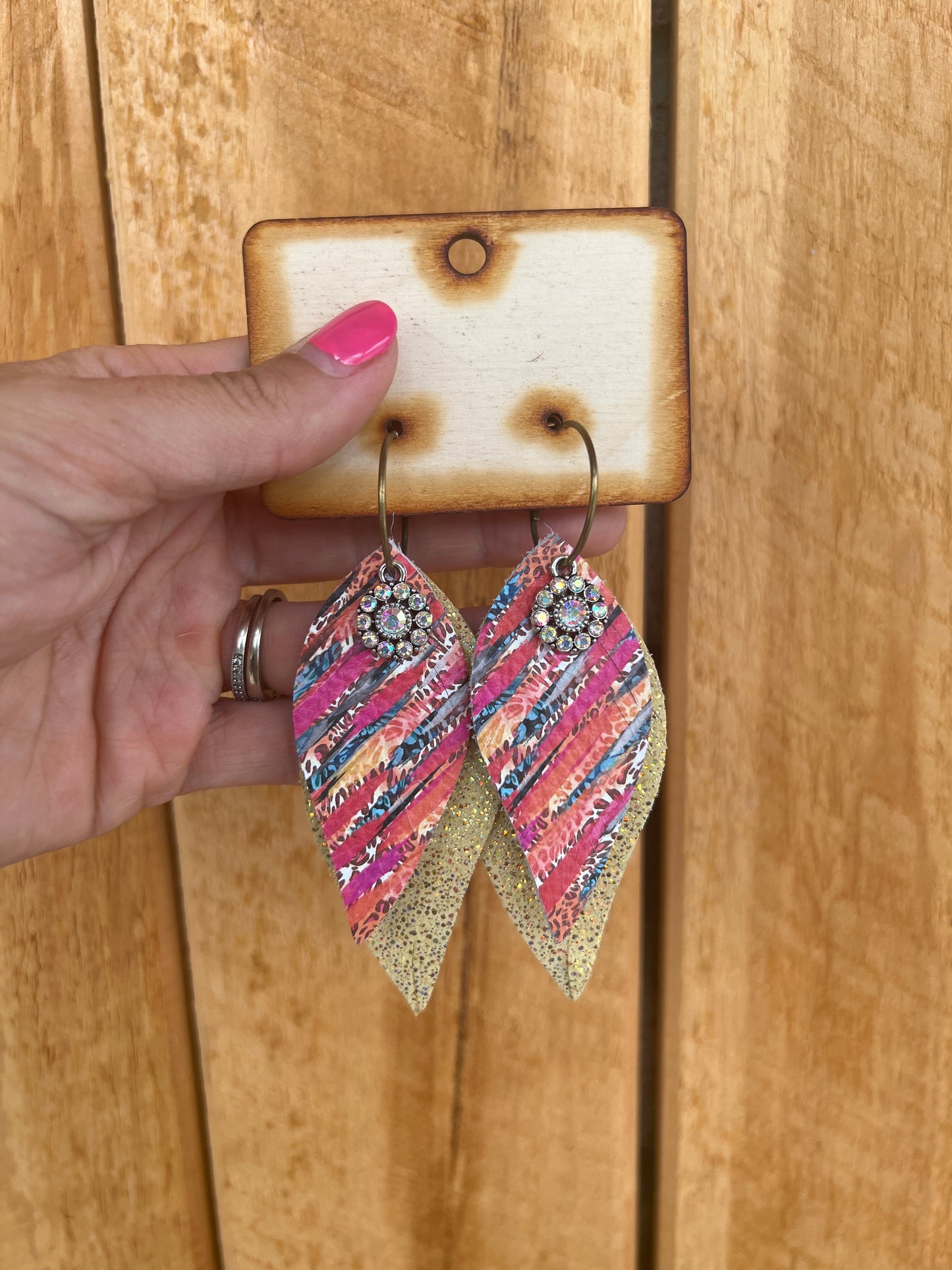 6356- Sunny Days Leather Earrings