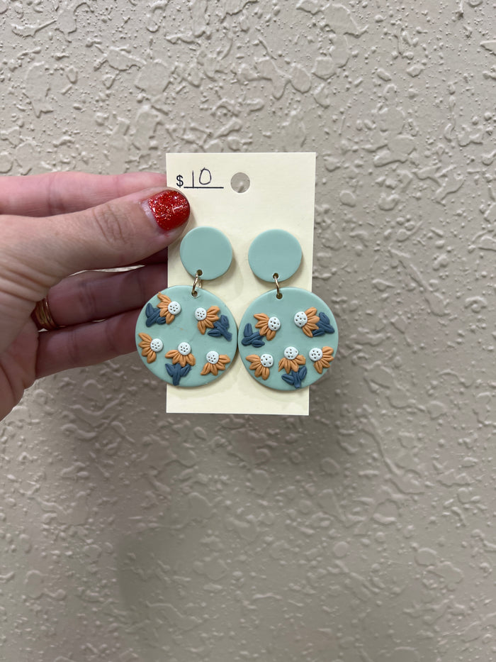 1267- Mint Circle w/ Floral Print Clay Earrings