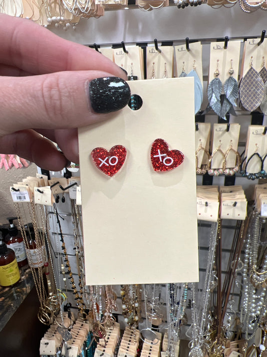 7268- XOXO Heart Post Back Earrings