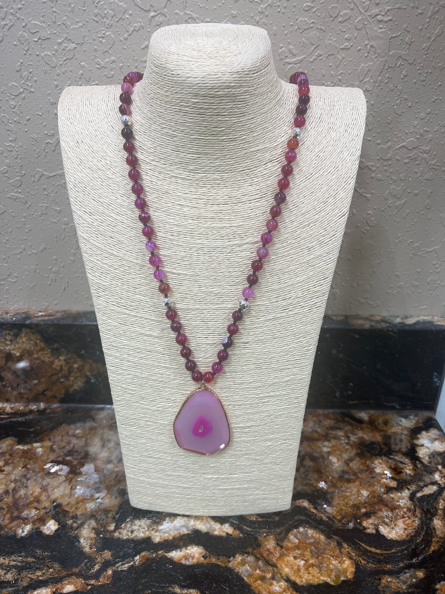 7542- Pink Stone Necklace