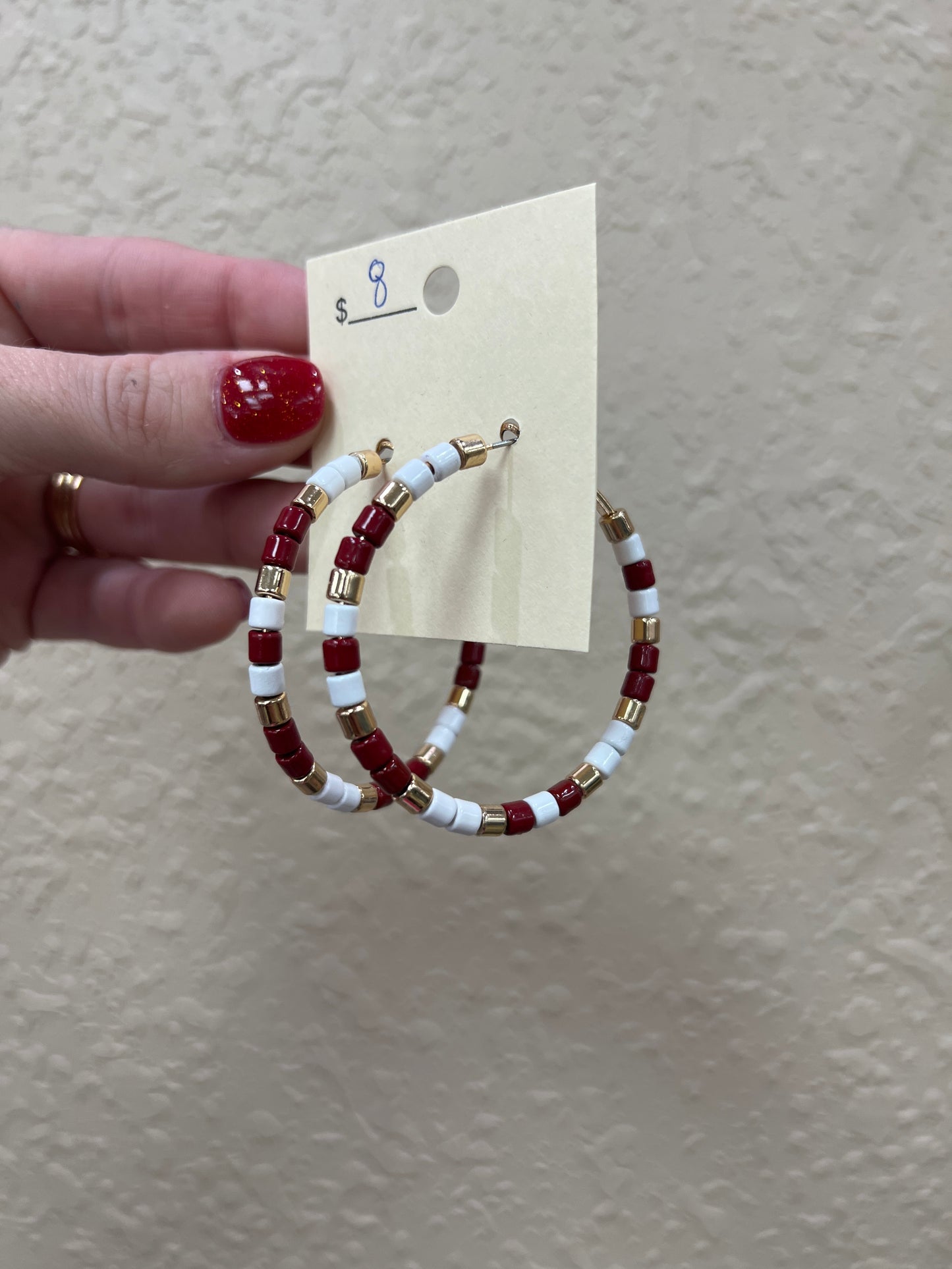 7514- Maroon & White Beaded Hoop Earrings