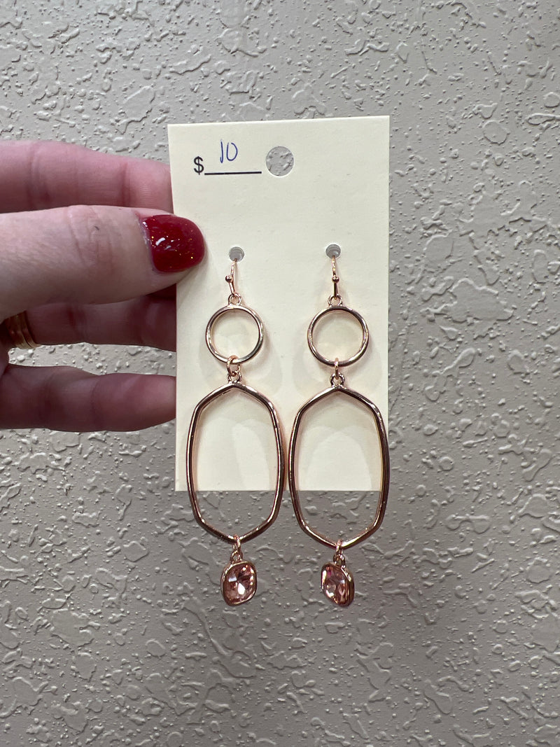 7513- Rose Layer Hoop Earrings