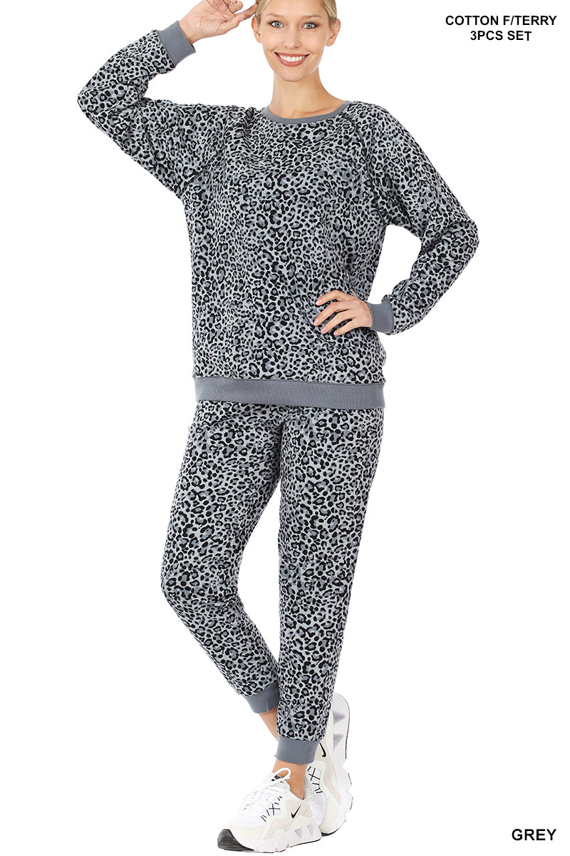 1333- Gray Leopard French Terry Jogger Set w/ Matching Mask